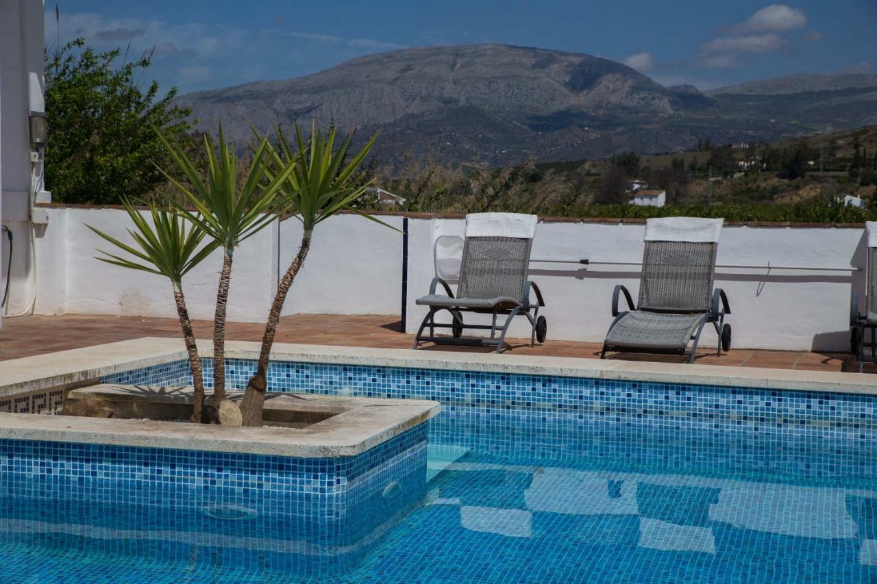 FuegoBlanco Bed and Breakfast Álora Eksteriør billede